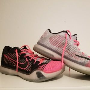 Kobes